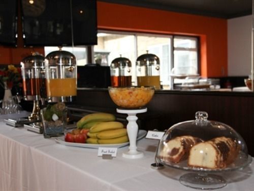 Heathrow Hotel 2*