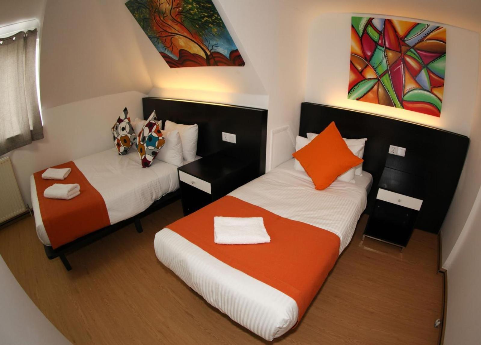 Hotel Heathrow 2*